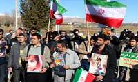 تجمع کارکنان ، اساتید و دانشجویان دانشگاه علوم پزشکی در اعلام انزجار از اقدام تروریستی در کرمان 