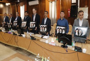 ادای-احترام-به--سه-خورشید-تابناک-و-درخشان-انقلاب-اسلامی-ایران
